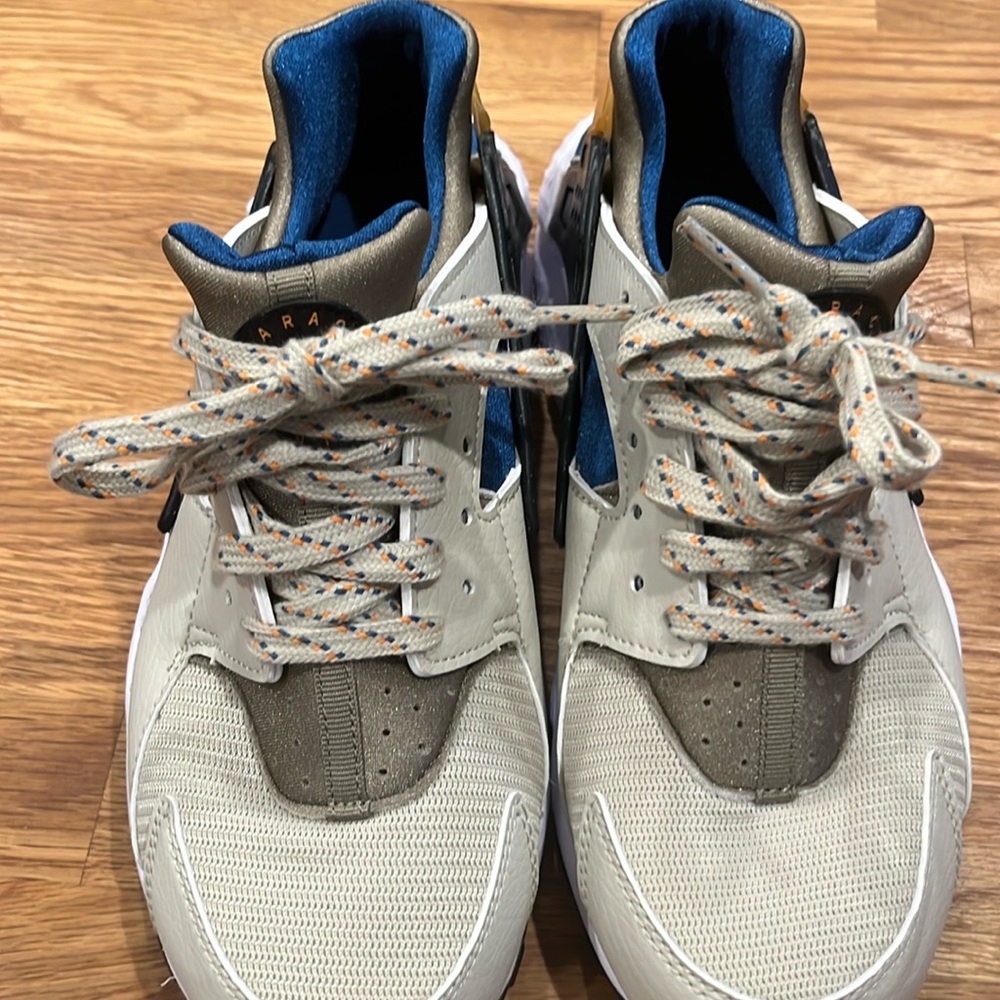 Nike Air Huarache Youth 6.5